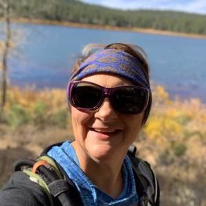 Meet your Posher, Becky